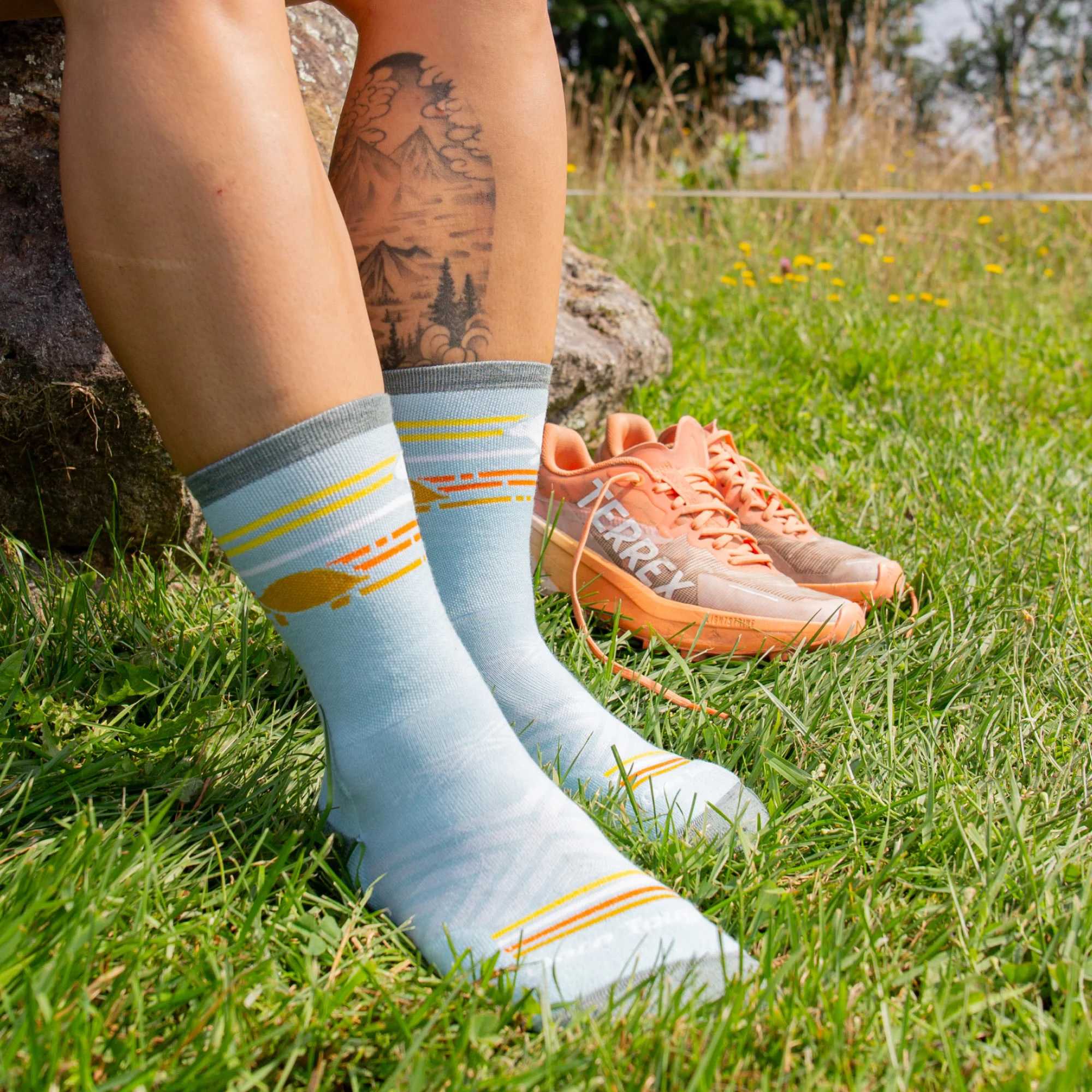 Women's Pacer Micro Crew Ultra-Lightweight Running Socks - Image 5