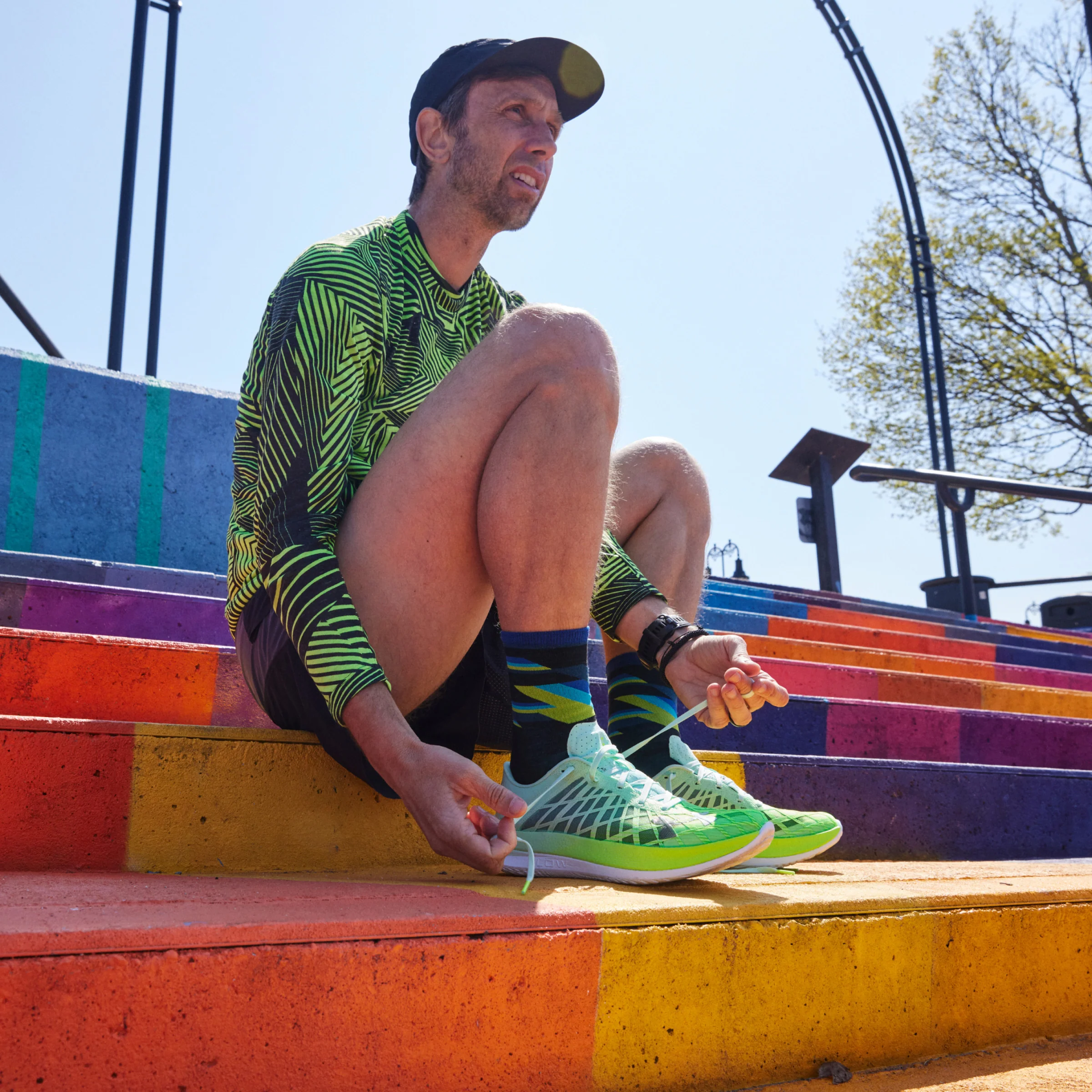 Men's Bolt Micro Crew Ultra-Lightweight Running Socks - Image 3