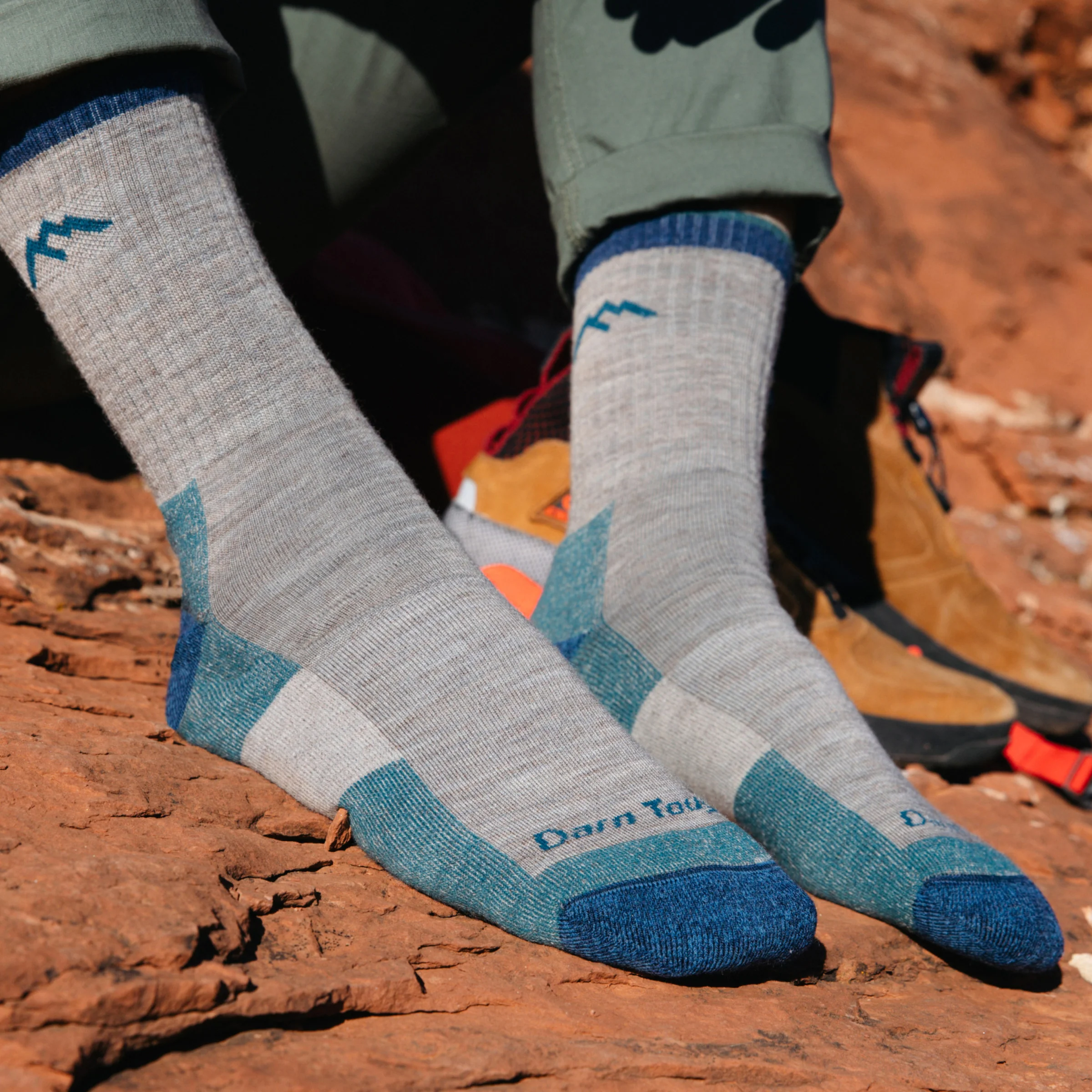 Men's Hiker Micro Crew Midweight Hiking Socks - Image 20